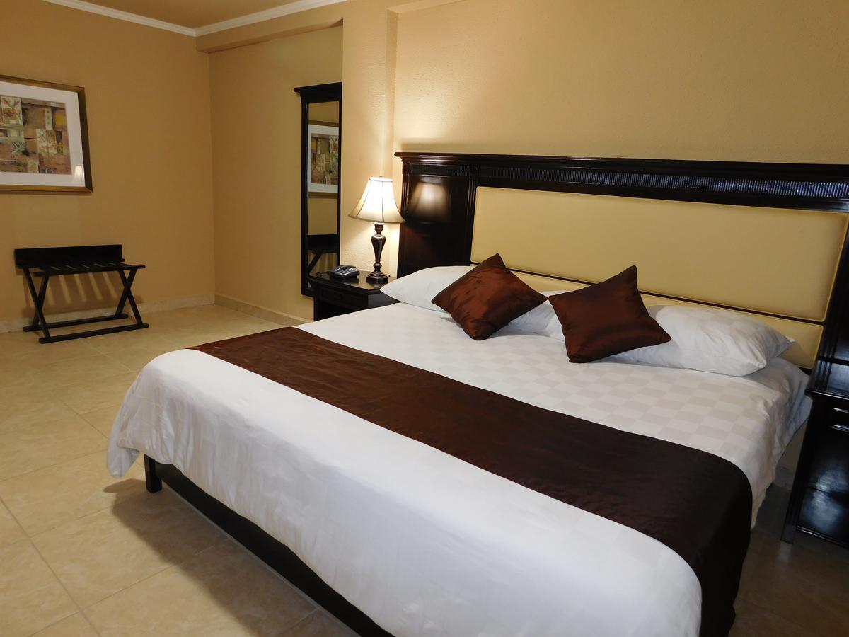Hotel Gran Via Panama David Exteriér fotografie