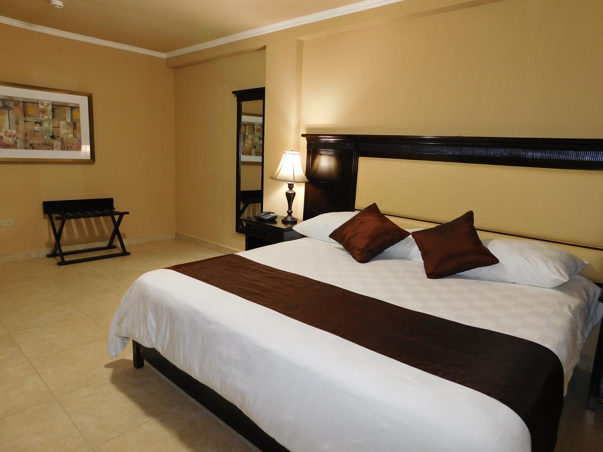 Hotel Gran Via Panama David Exteriér fotografie
